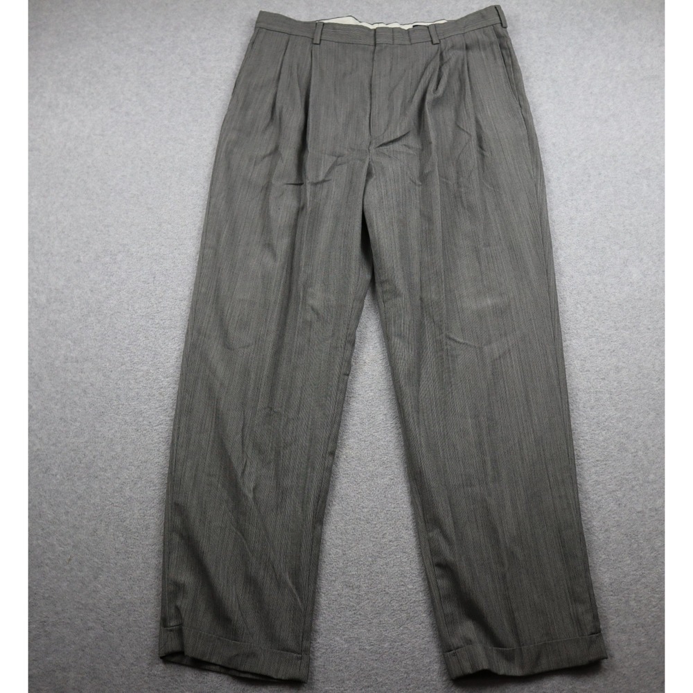Roundtree & Yorke Wool Dress Pants Mens 38x32 Easy Care Grey Pleated Cuffed
